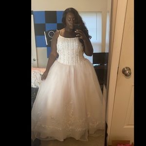 Beautiful baby pink wedding/prom gown